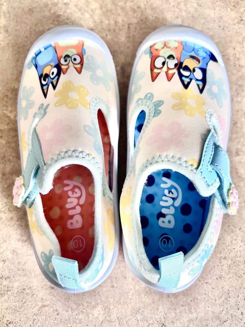NWOT Bluey Flower Water Shoes – Toddler Girls Size 10 - Picture 5 of 9